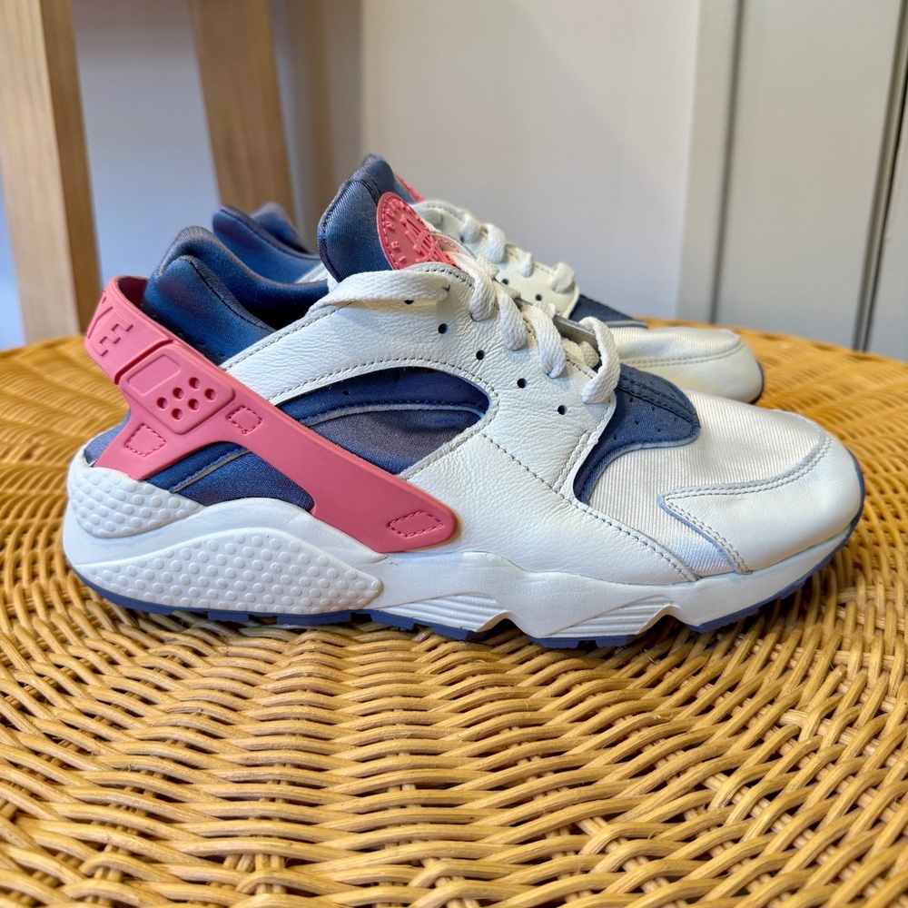 Nike Air Hurache Sneakers Women’s Ashen Slate Size 10 - Picture 5 of 12
